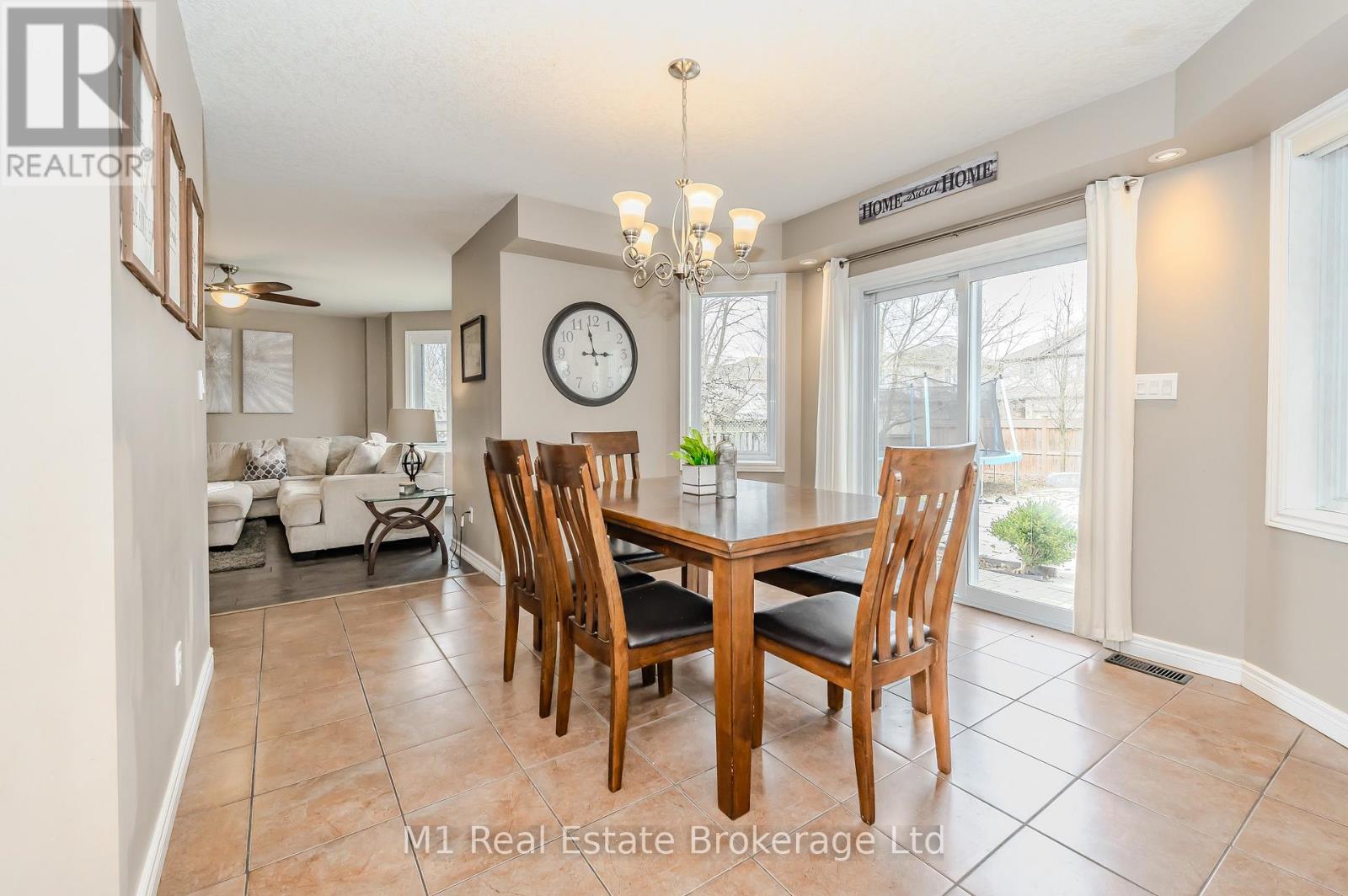 4 Endeavour Drive, Cambridge, Ontario  N3C 4C4 - Photo 13 - X12091574