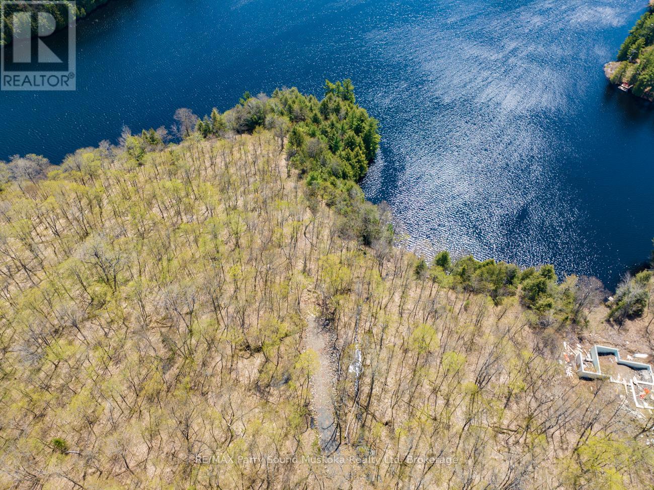 33 Pauls Bay Road, Mcdougall, Ontario  P2A 2W7 - Photo 16 - X12091577