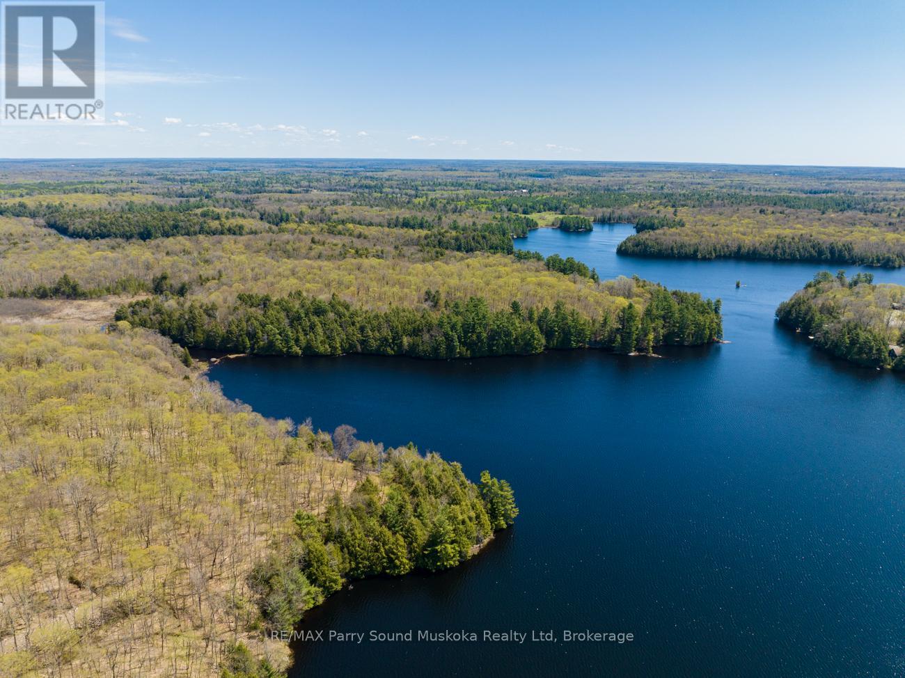33 Pauls Bay Road, Mcdougall, Ontario  P2A 2W7 - Photo 18 - X12091577