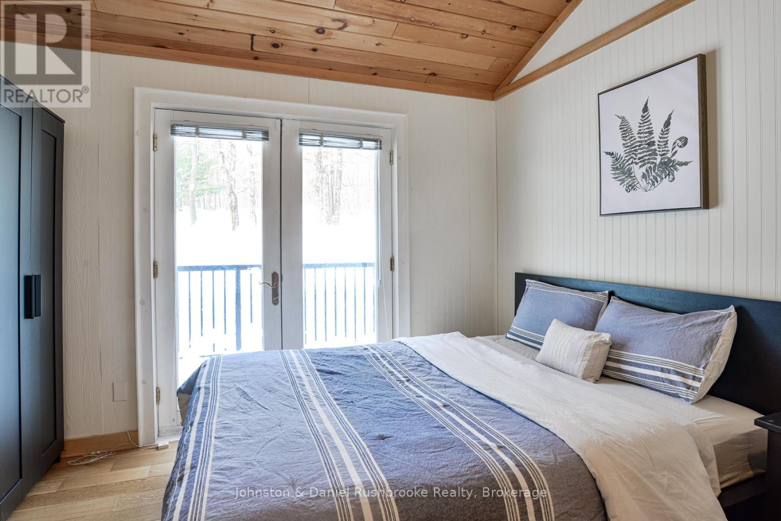 1217 Sherwood Forest Road, Bracebridge, Ontario  P1L 1X3 - Photo 15 - X12091582