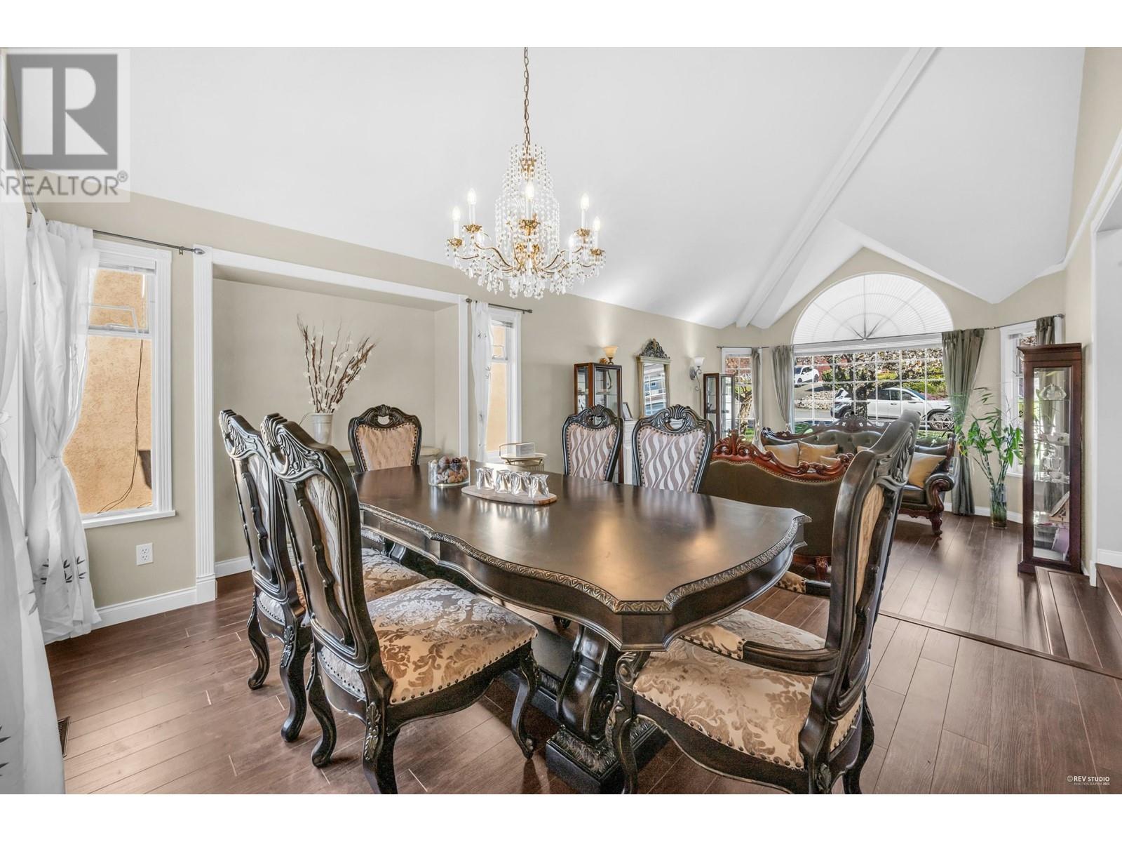 2808 Greenbrier Place, Coquitlam, British Columbia  V3E 2S4 - Photo 11 - R2991606