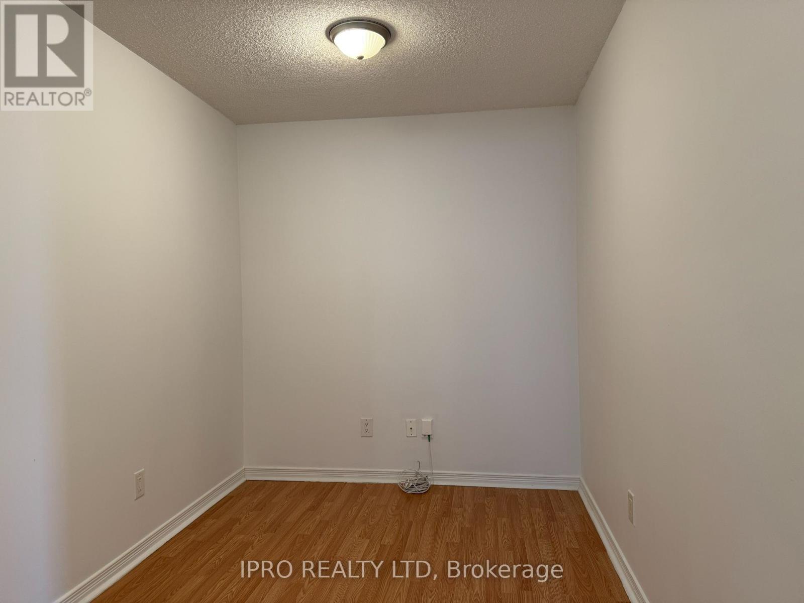 Property at 2207 - 9 GEORGE STREET N image 5