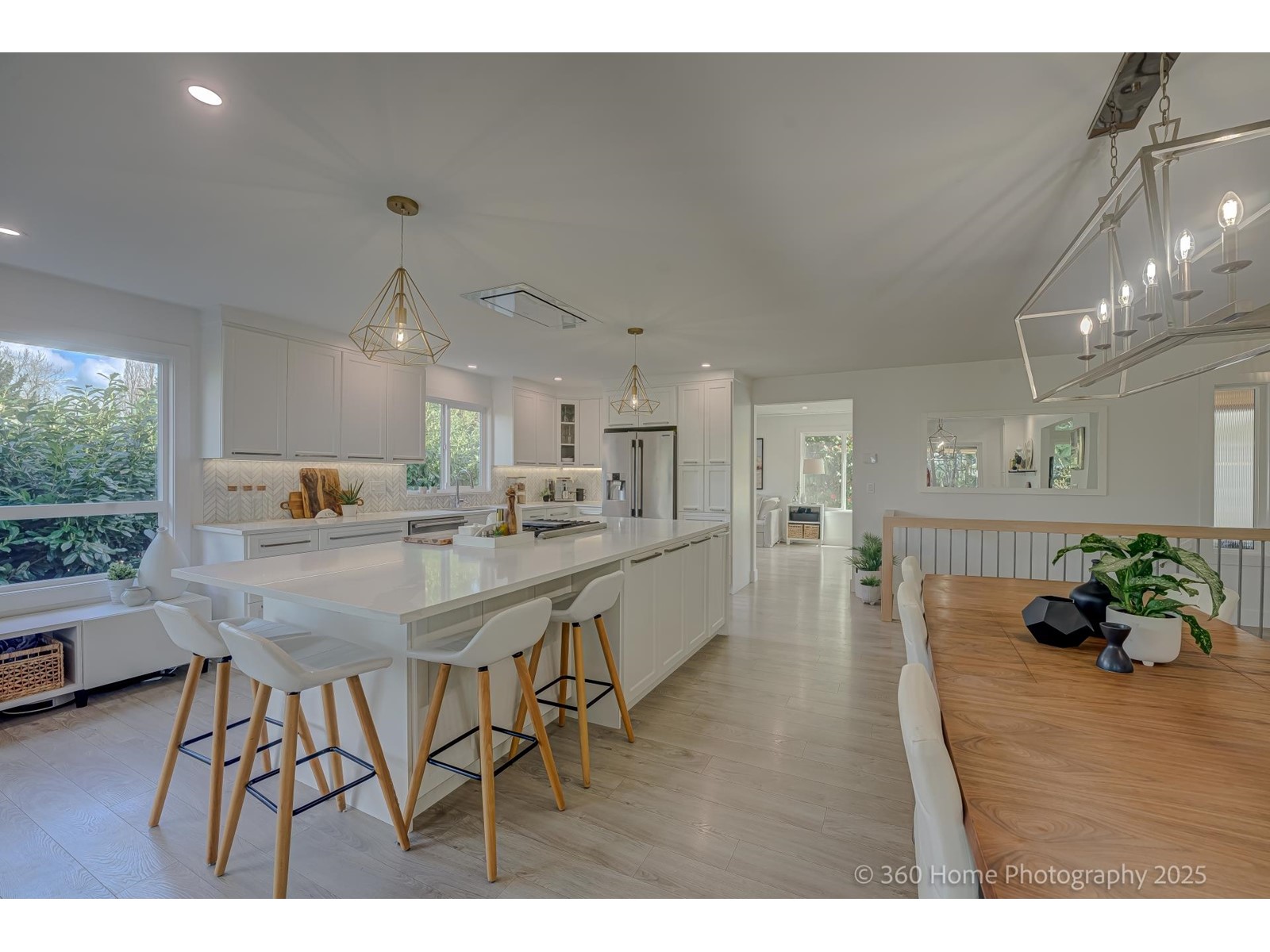 10501 125b Street, Surrey, British Columbia  V3V 5A8 - Photo 2 - R2985035