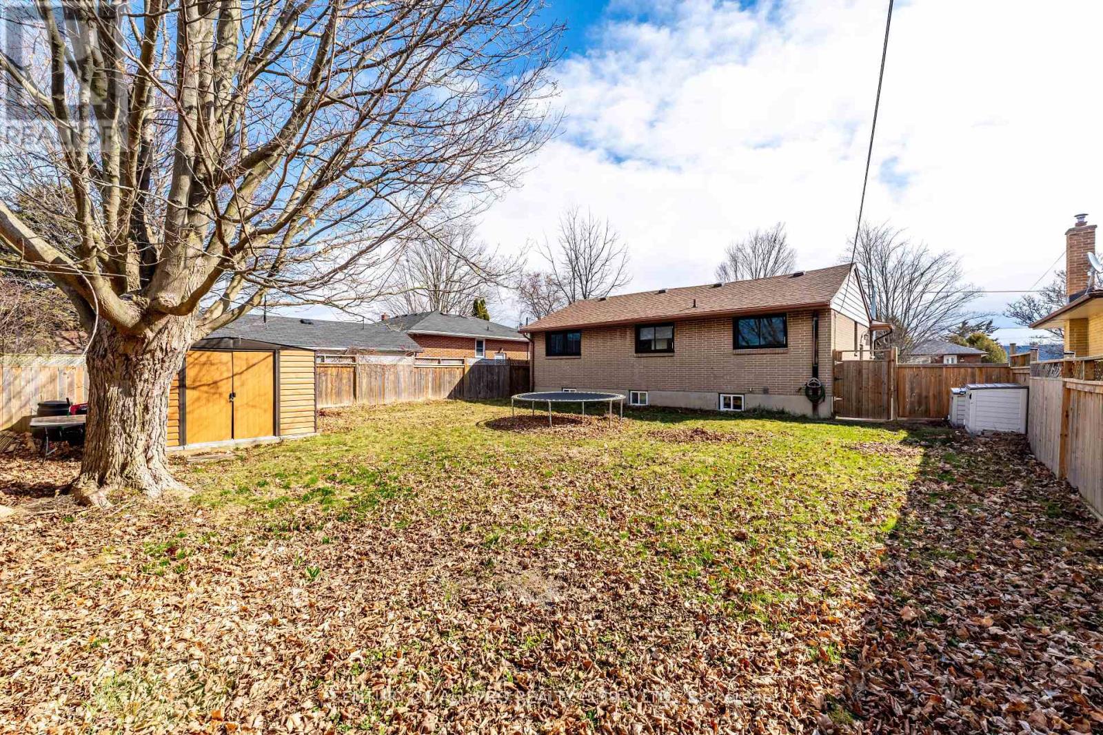 Property at 621 RUTH STREET image 5