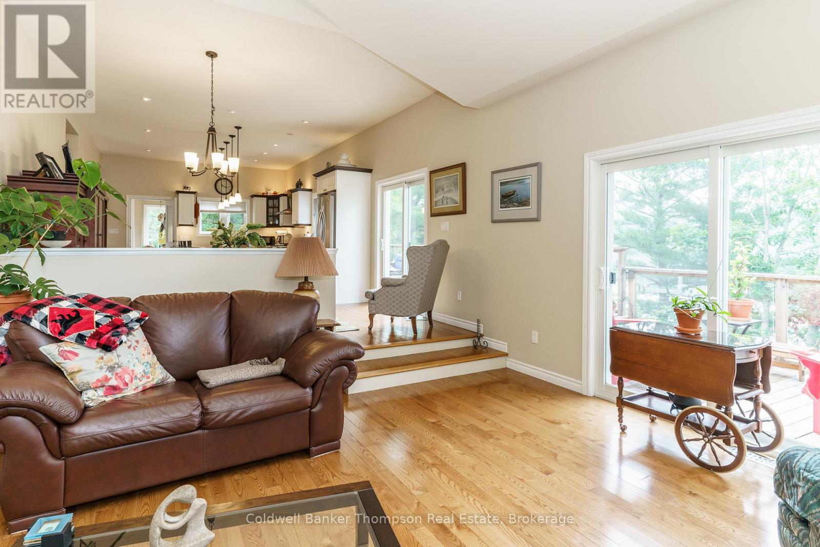 199 Almaguin Drive, Mcmurrich/monteith, Ontario  P0A 1Y0 - Photo 4 - X12091593