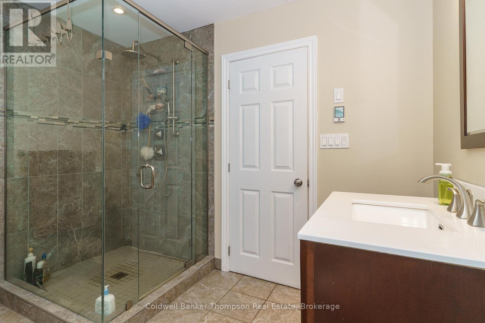 199 Almaguin Drive, Mcmurrich/monteith, Ontario  P0A 1Y0 - Photo 9 - X12091593