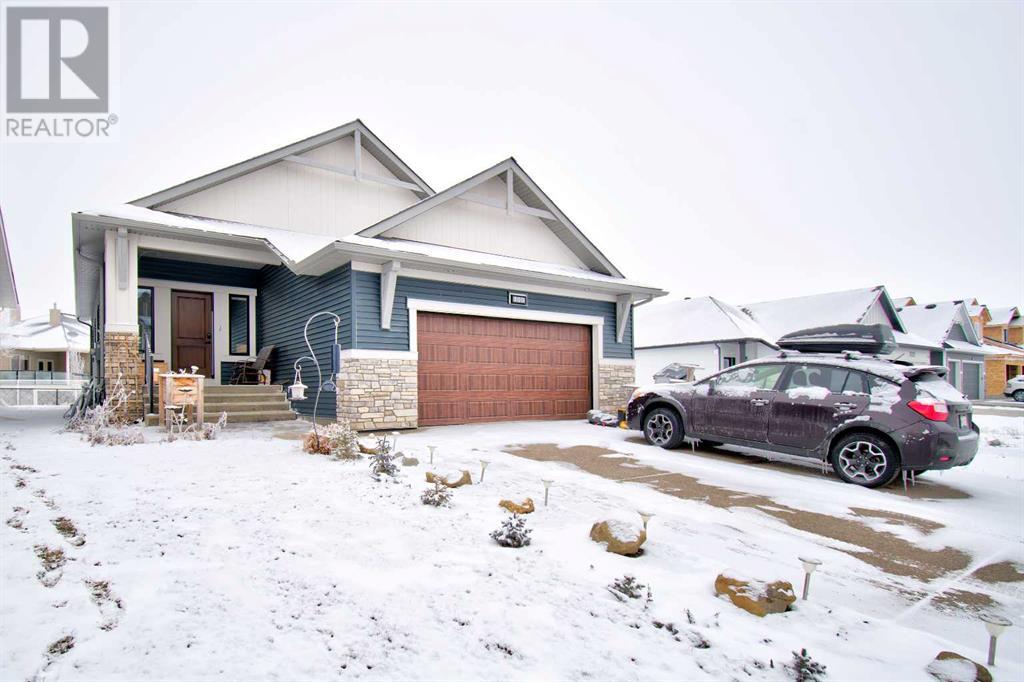 Property at 800 Mandalay Link image 2