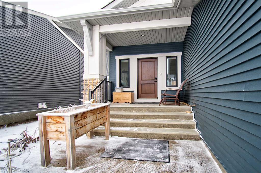 Property at 800 Mandalay Link image 4