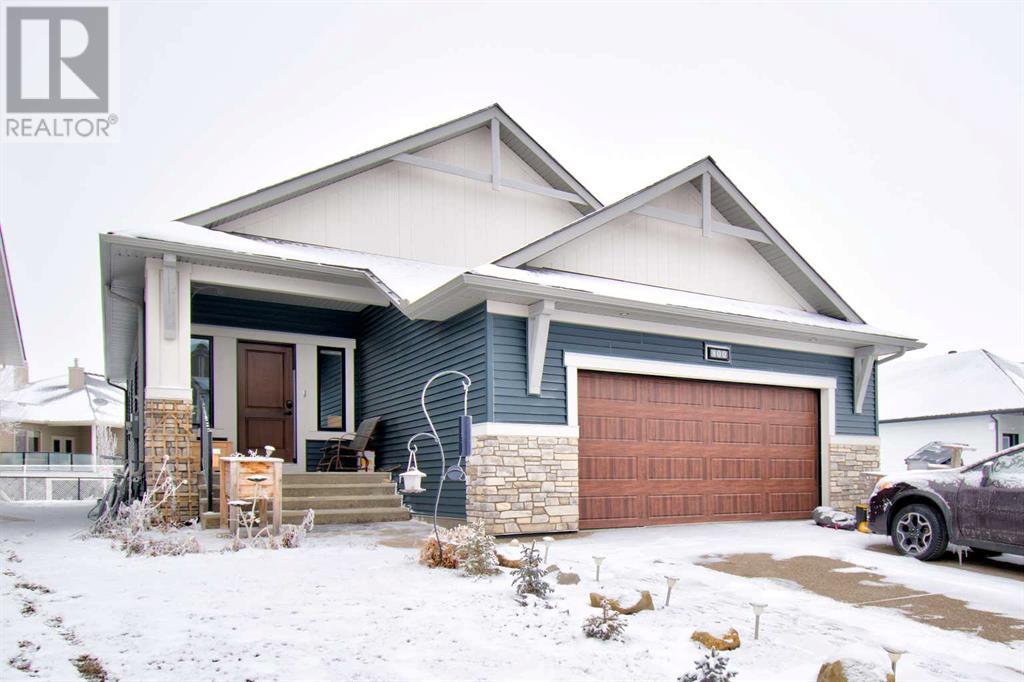 Property at 800 Mandalay Link image 1