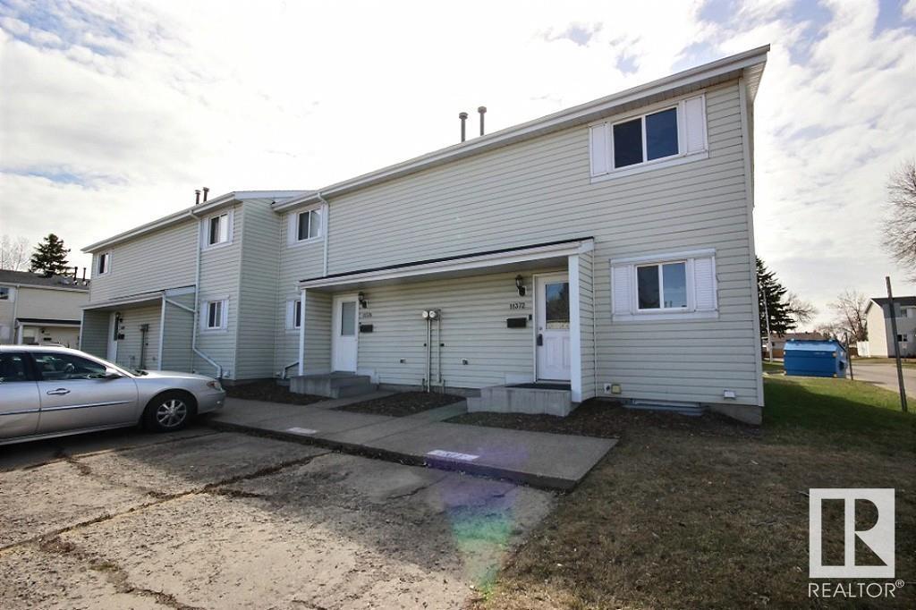 Property at 11372 139 AV NW image 2