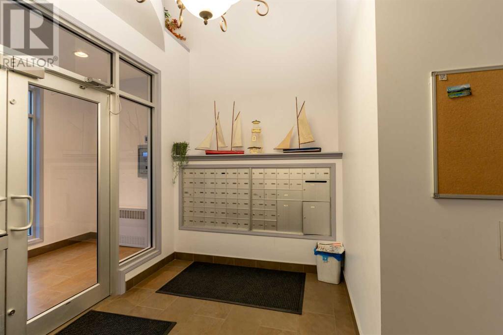 Property at 104, 9 Country Village Bay NE image 4
