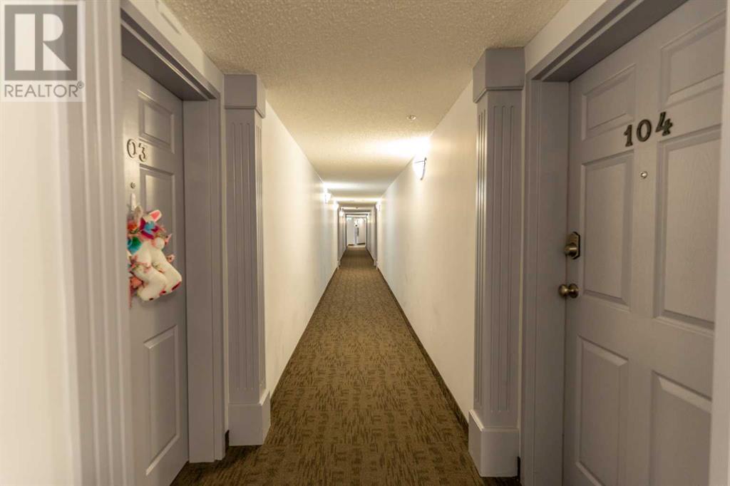 Property at 104, 9 Country Village Bay NE image 3