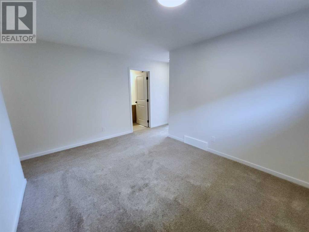 Property at 116 Setonstone Gardens SE image 5