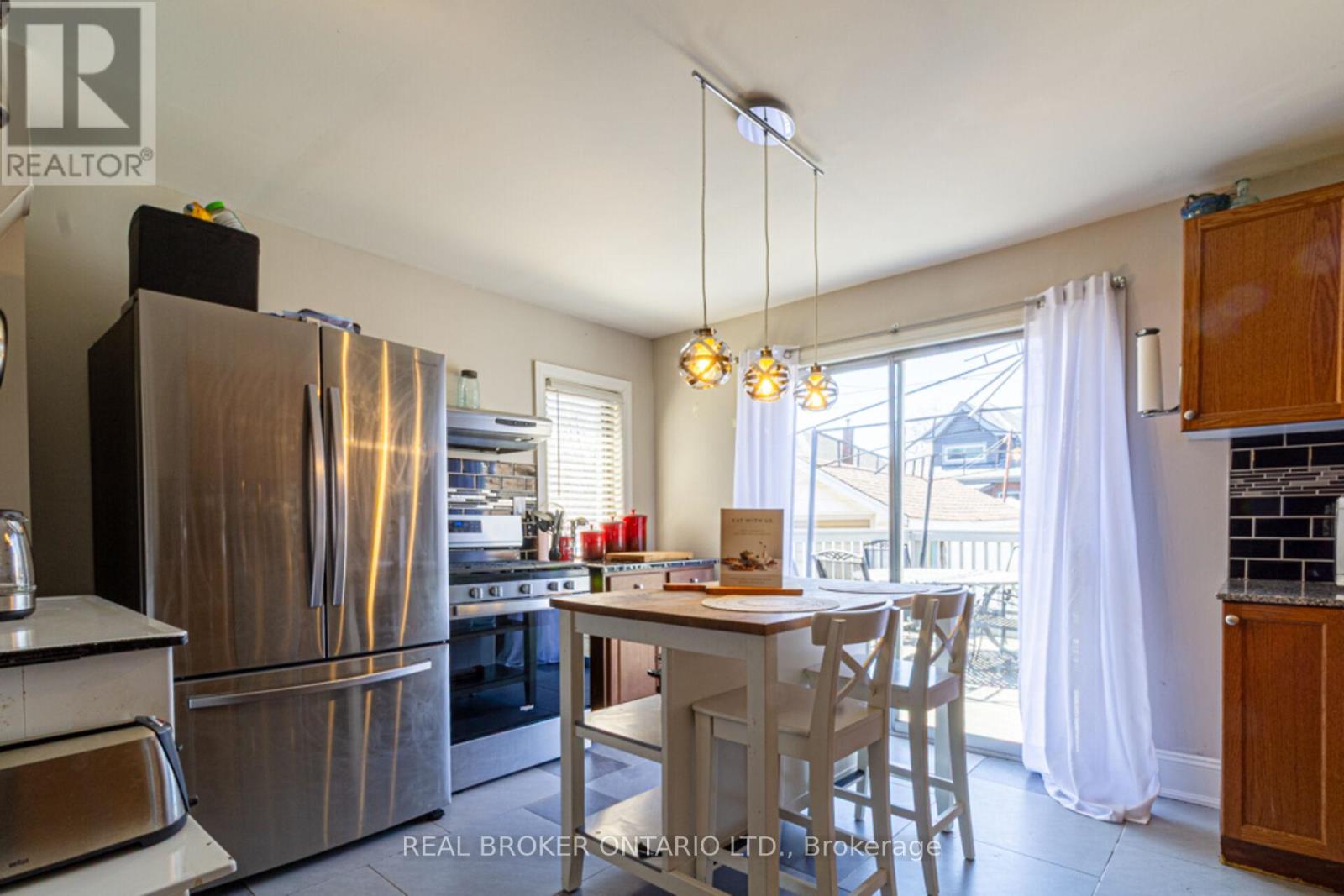 165 Leinster Avenue N, Hamilton, Ontario  L8L 6Y1 - Photo 17 - X12091601