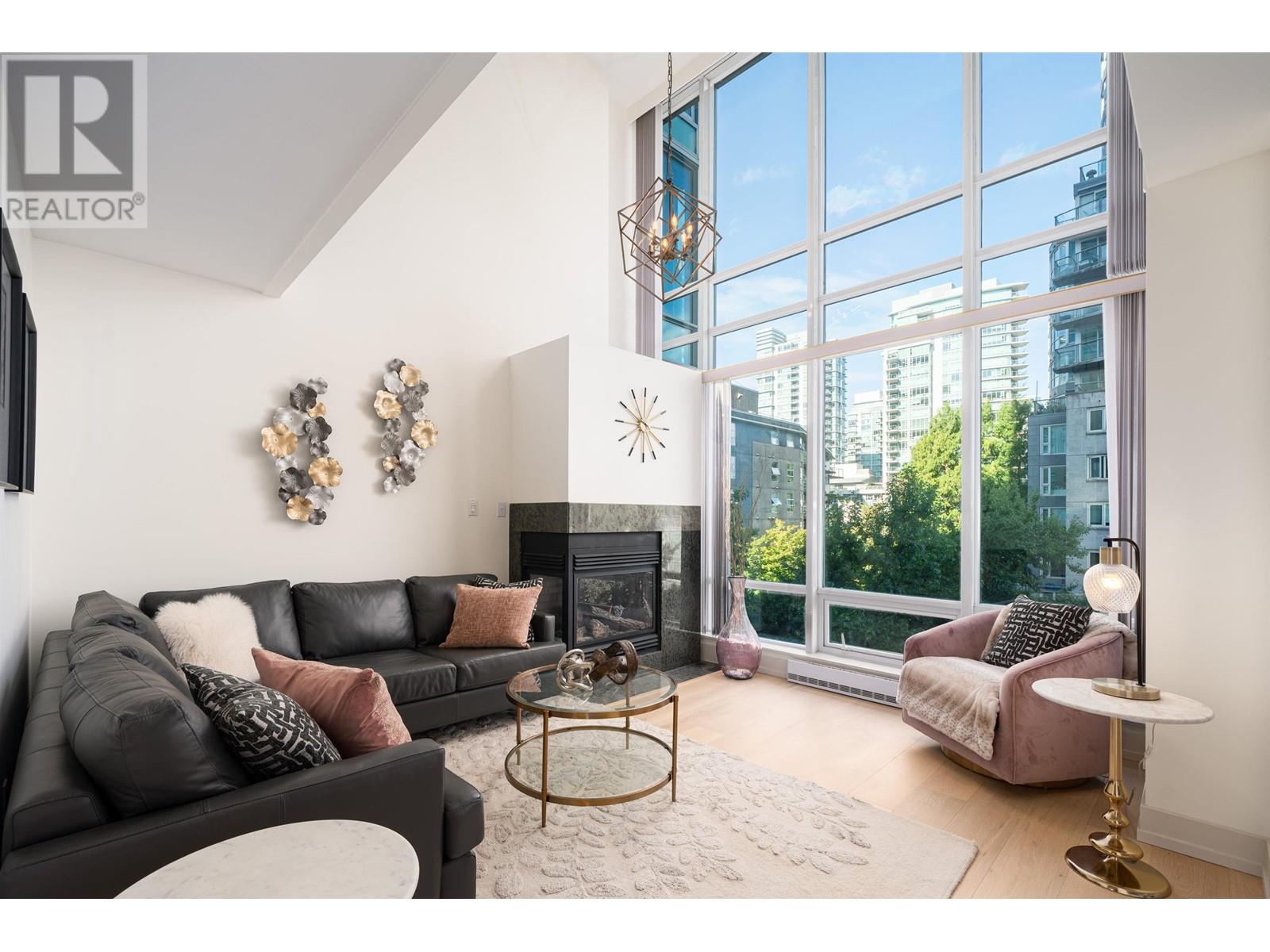 408 590 NICOLA STREET, Vancouver