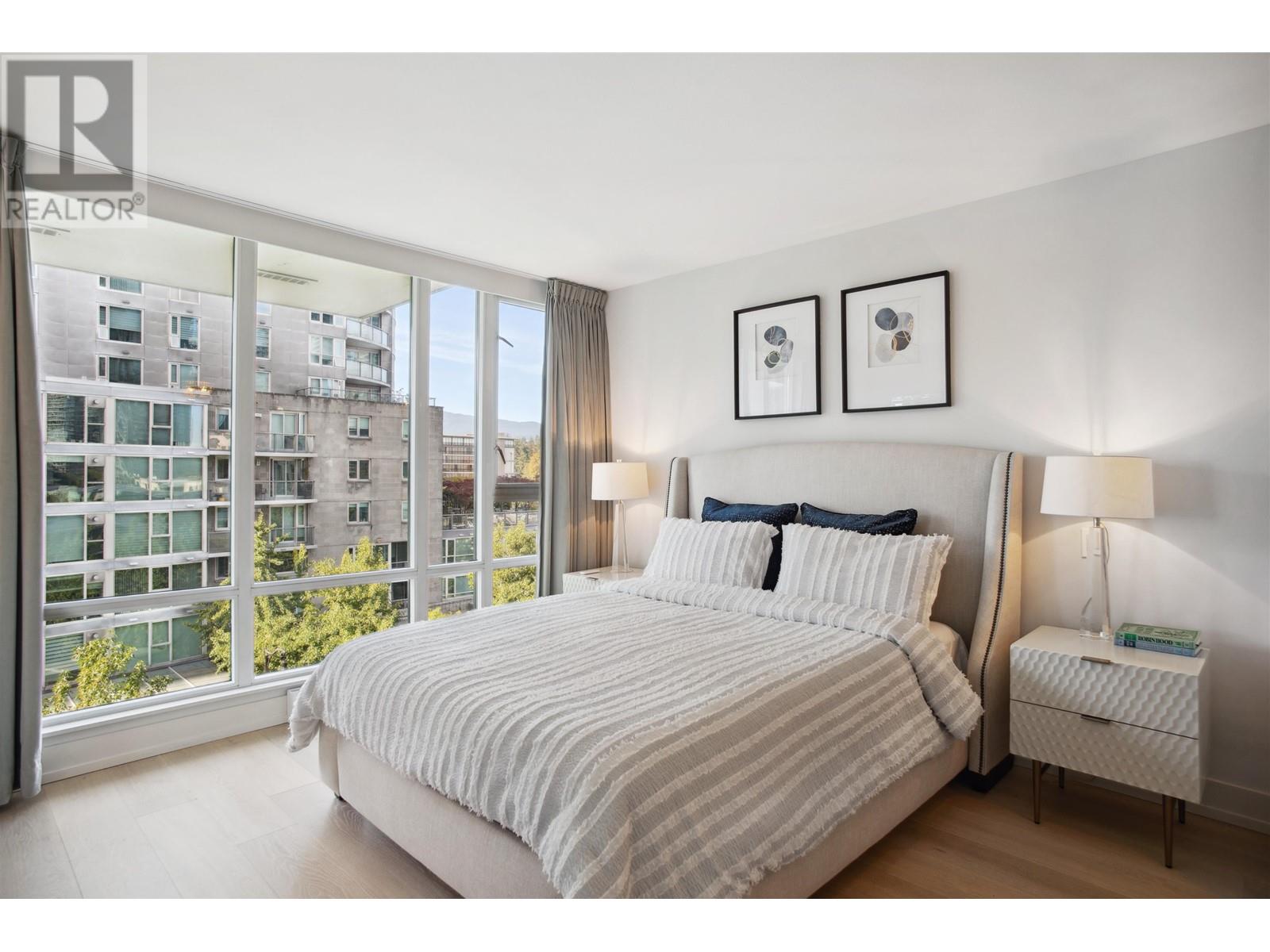 Listing Picture 21 of 38 : 408 590 NICOLA STREET, Vancouver / 溫哥華 - 魯藝地產 Yvonne Lu Group - MLS Medallion Club Member