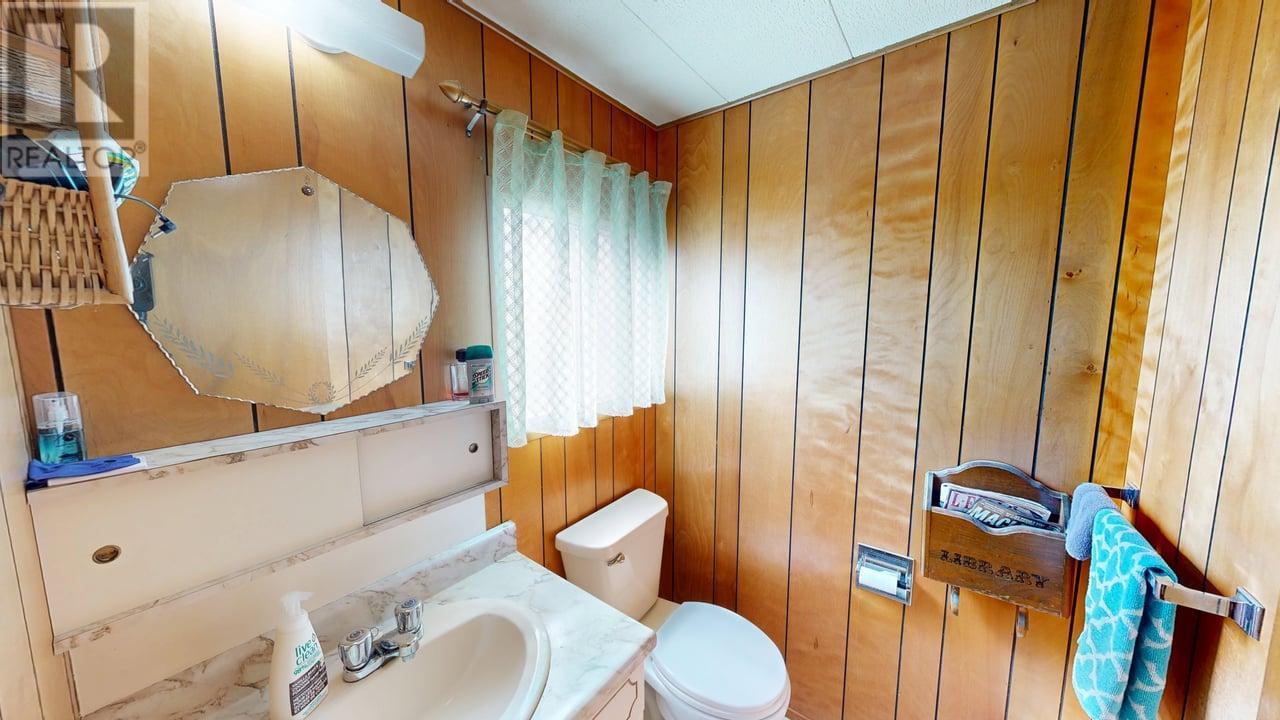 804 13th Street S, Golden, British Columbia  V0A 1H0 - Photo 16 - 10344122