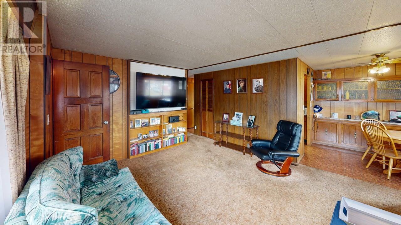 804 13th Street S, Golden, British Columbia  V0A 1H0 - Photo 10 - 10344122