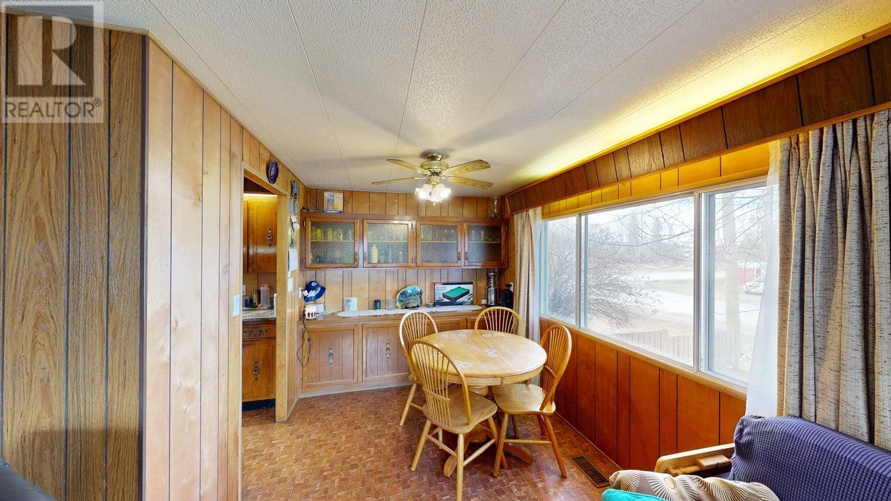 804 13th Street S, Golden, British Columbia  V0A 1H0 - Photo 11 - 10344122