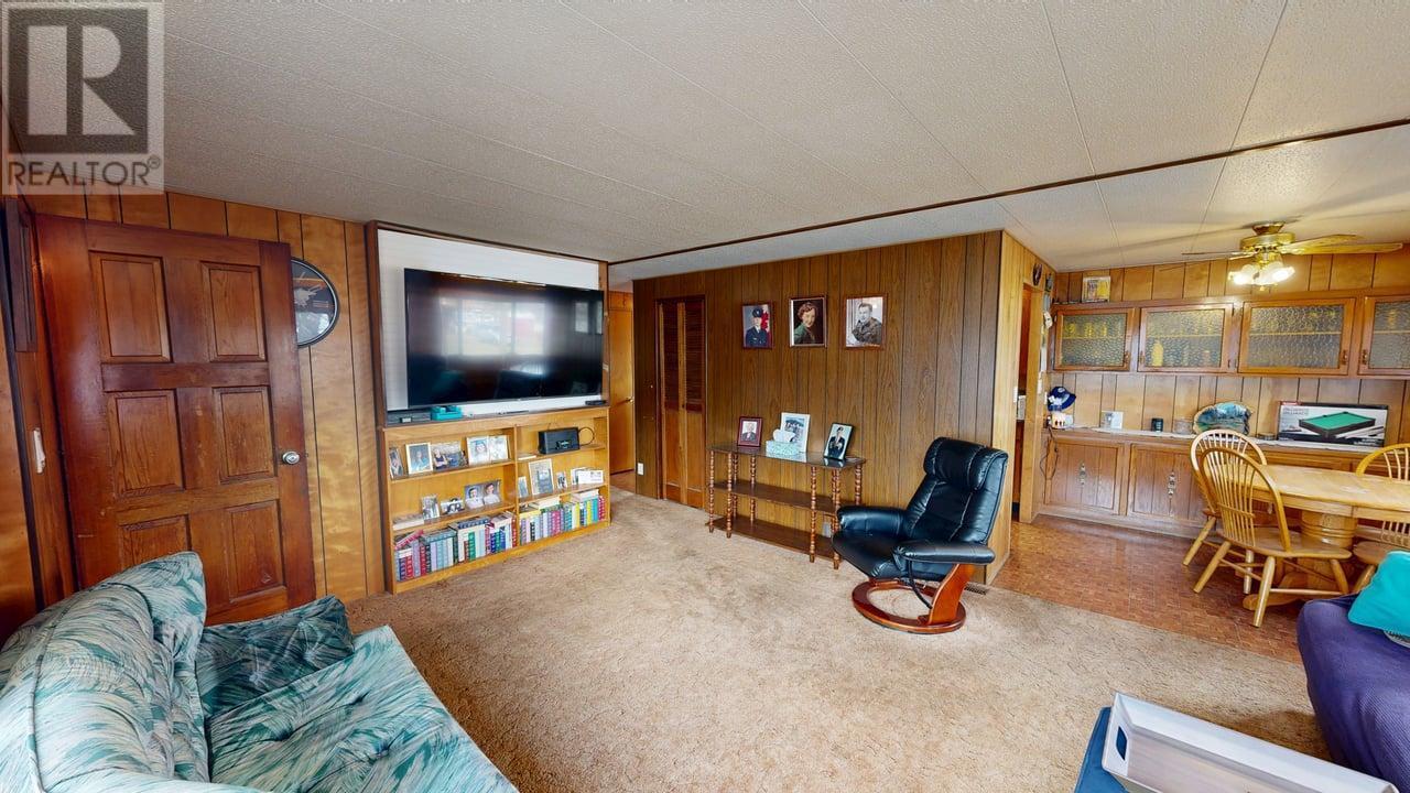 804 13th Street S, Golden, British Columbia  V0A 1H0 - Photo 9 - 10344122