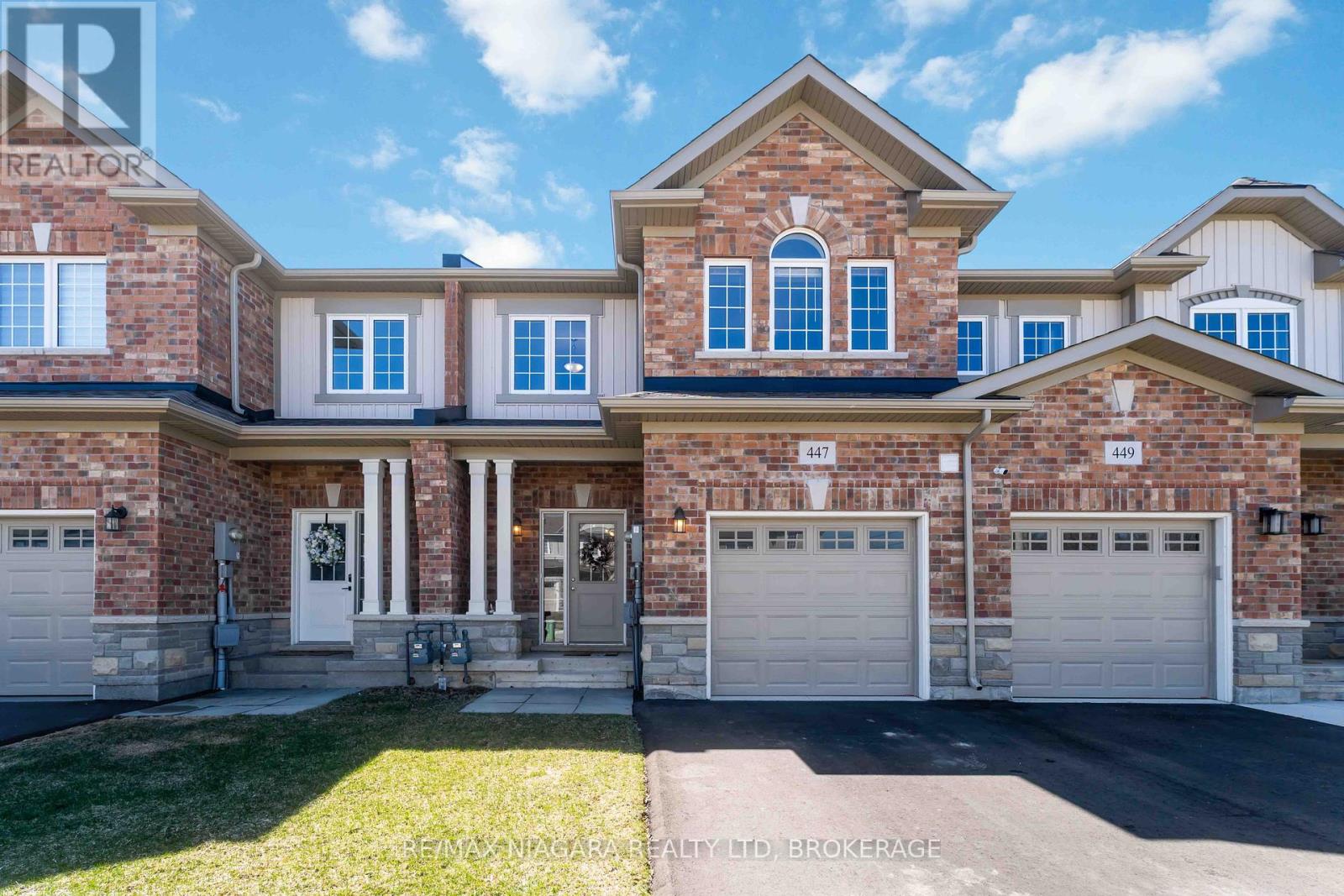 447 Viking Street, Fort Erie, Ontario  L2A 0E3 - Photo 1 - X12091628