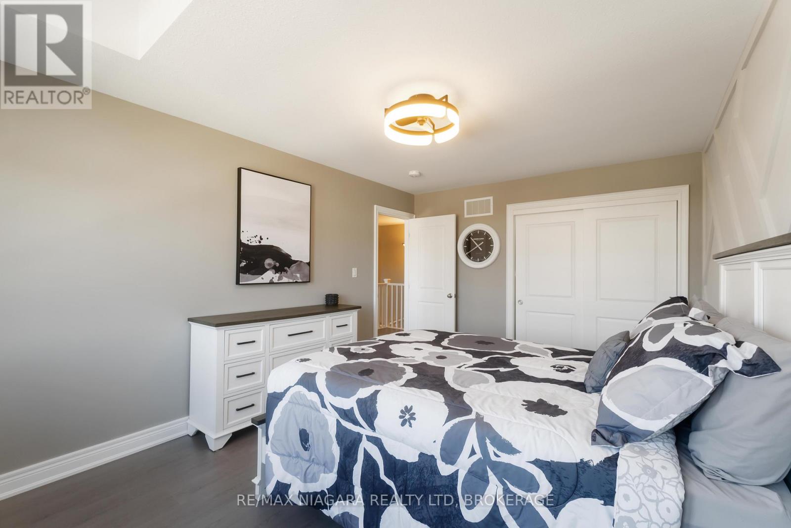 447 Viking Street, Fort Erie, Ontario  L2A 0E3 - Photo 32 - X12091628