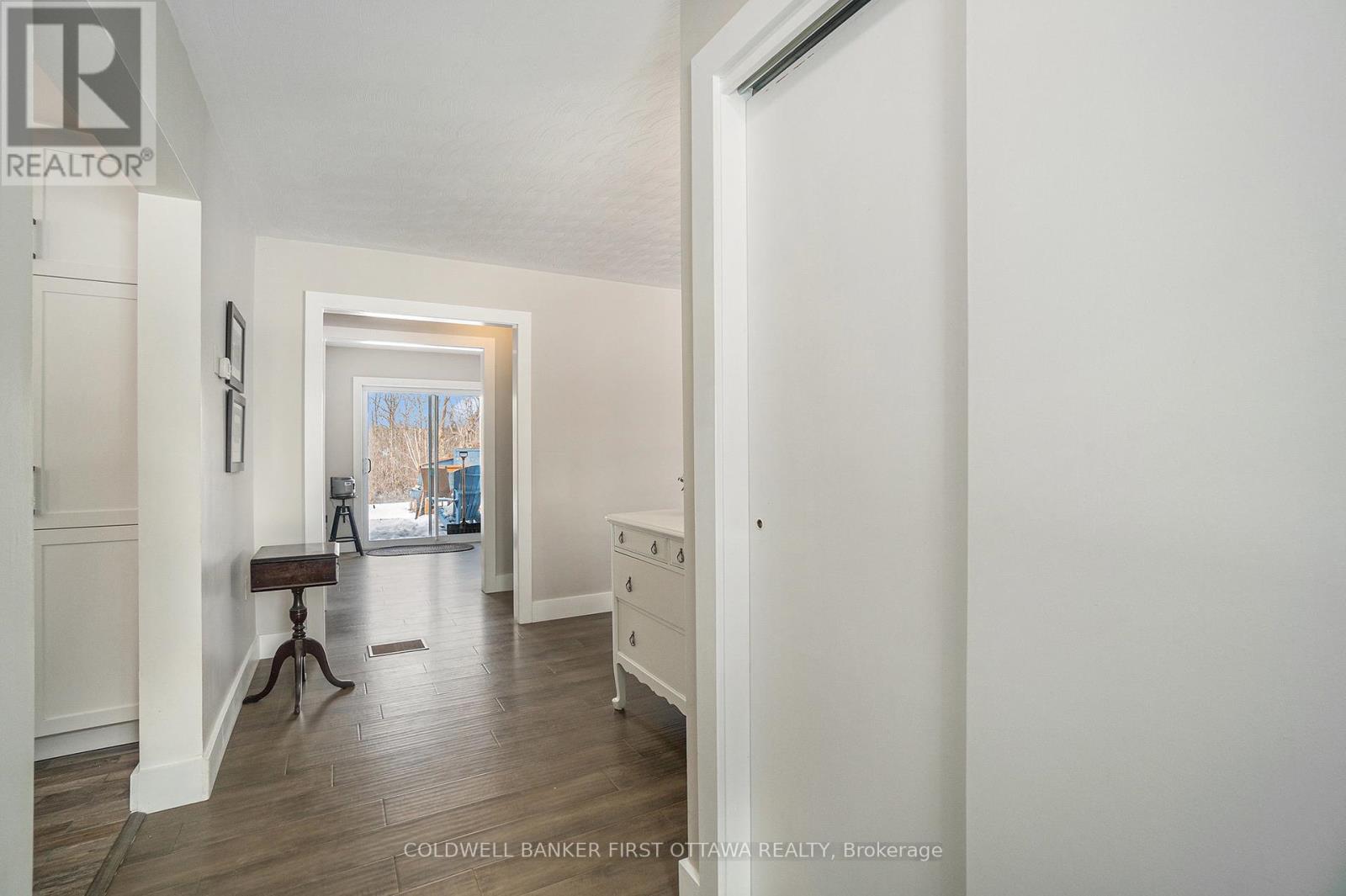 3820 Scotch Line, Tay Valley, Ontario  K7H 3C5 - Photo 11 - X12013351