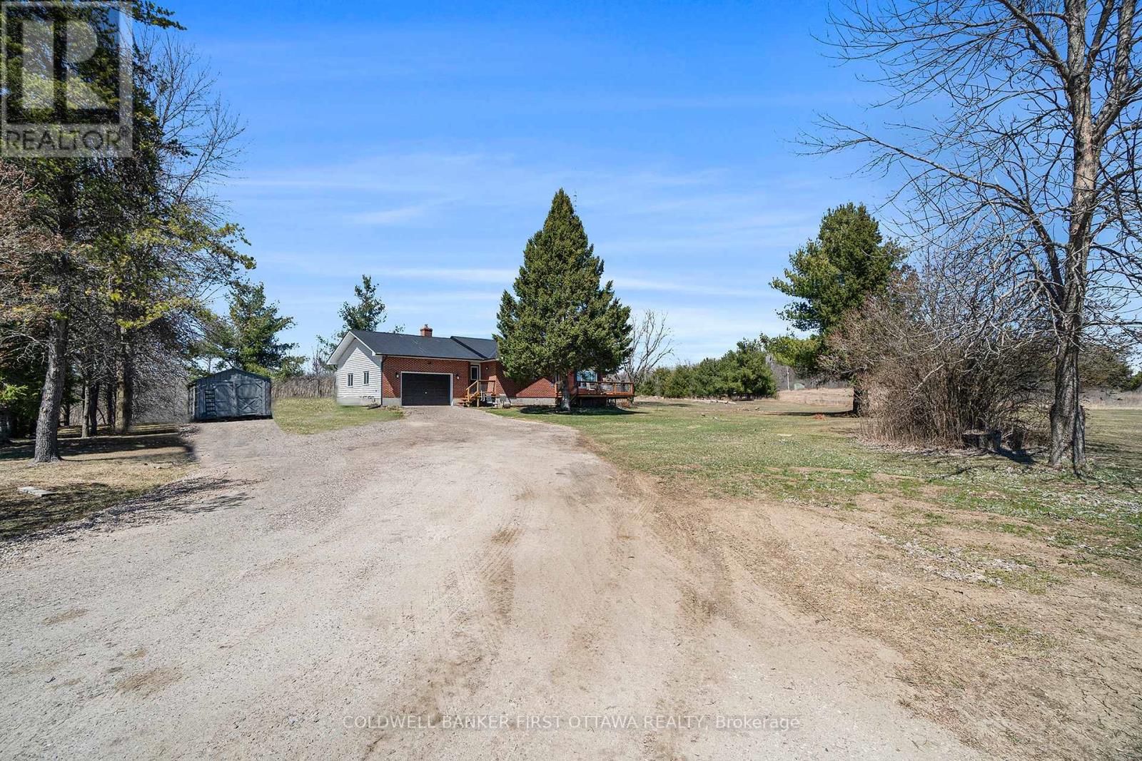 3820 Scotch Line, Tay Valley, Ontario  K7H 3C5 - Photo 30 - X12013351