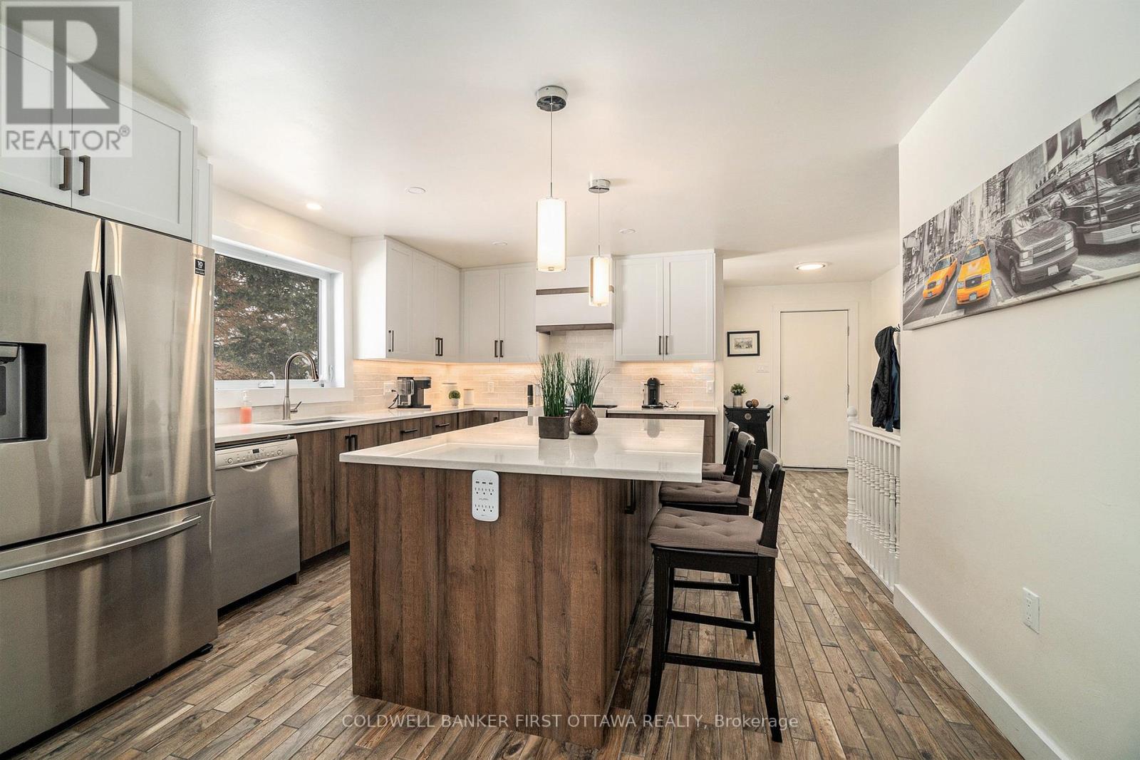3820 Scotch Line, Tay Valley, Ontario  K7H 3C5 - Photo 8 - X12013351