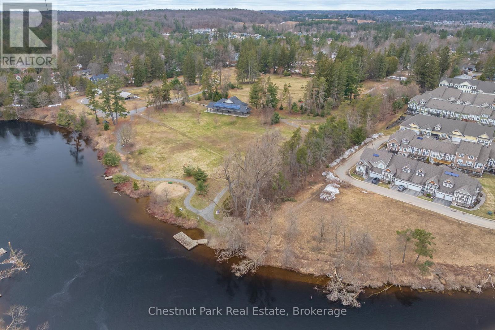 25 Durham Road, Bracebridge, Ontario  P1L 0B7 - Photo 45 - X12091633