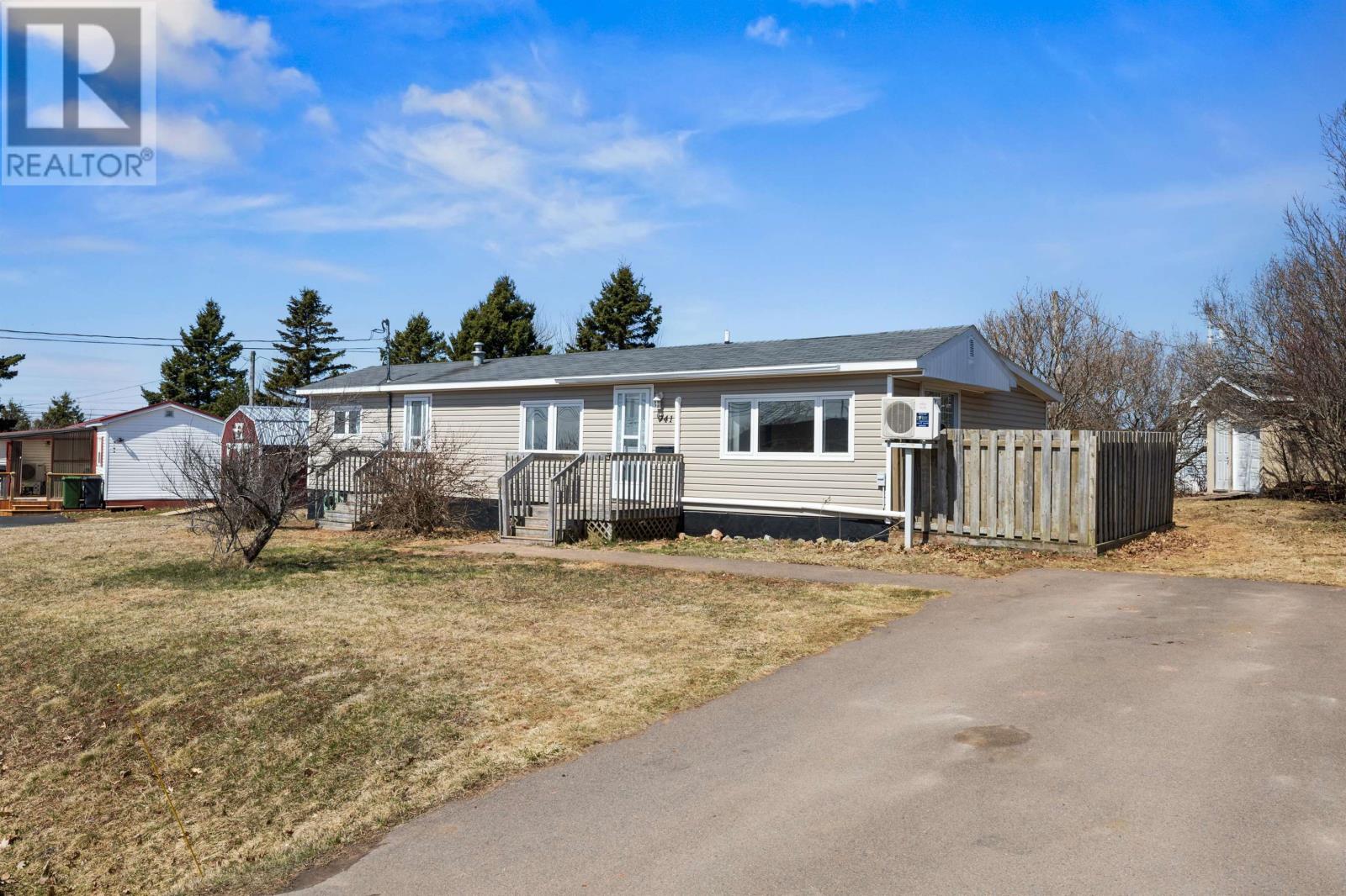 Property at 741 Starling Street image 1