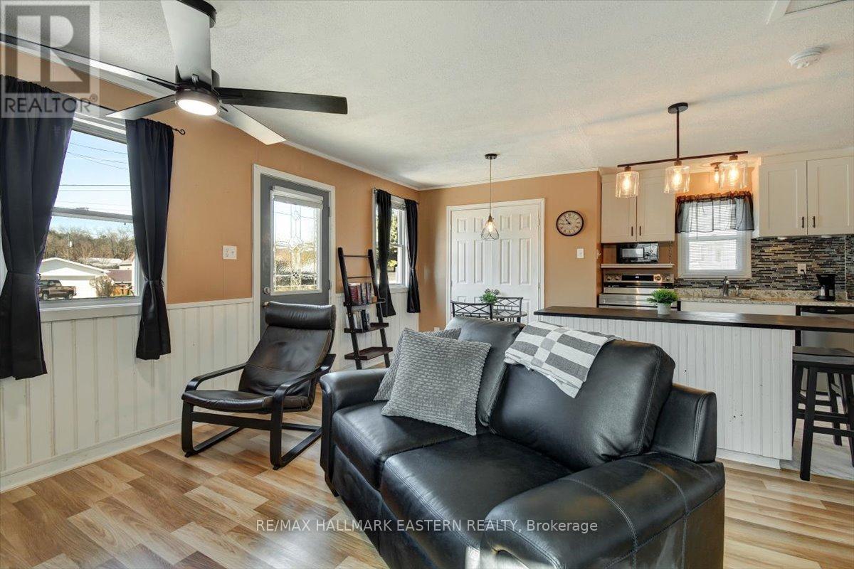 479 Minnie Avenue, Tweed, Ontario  K0K 3J0 - Photo 12 - X12091643