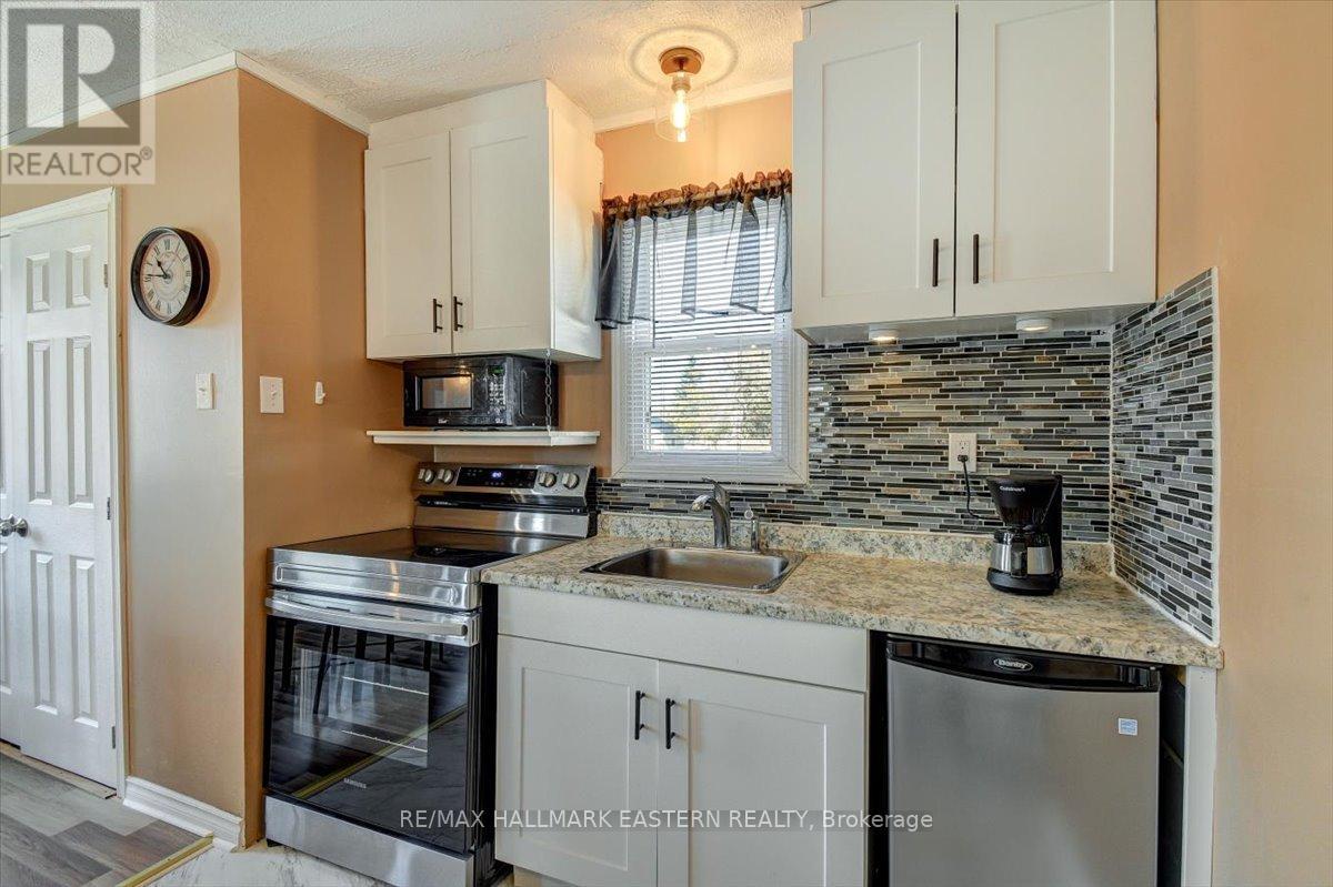 479 Minnie Avenue, Tweed, Ontario  K0K 3J0 - Photo 14 - X12091643