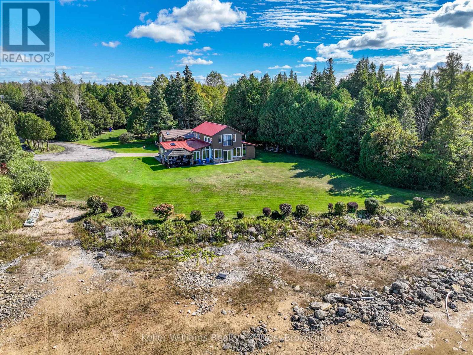 14 Thomas Court, South Bruce Peninsula, Ontario  N0H 2T0 - Photo 3 - X12091639