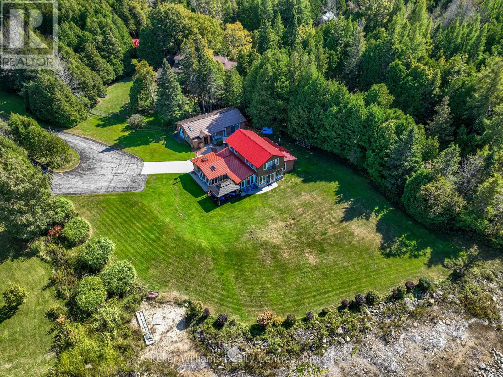 14 Thomas Court, South Bruce Peninsula, Ontario  N0H 2T0 - Photo 6 - X12091639