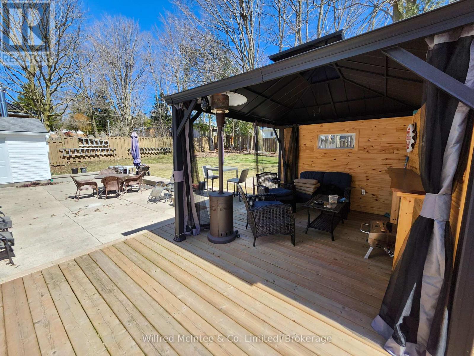 135 Catherine Street, North Huron, Ontario  N0G 2W0 - Photo 26 - X12091653