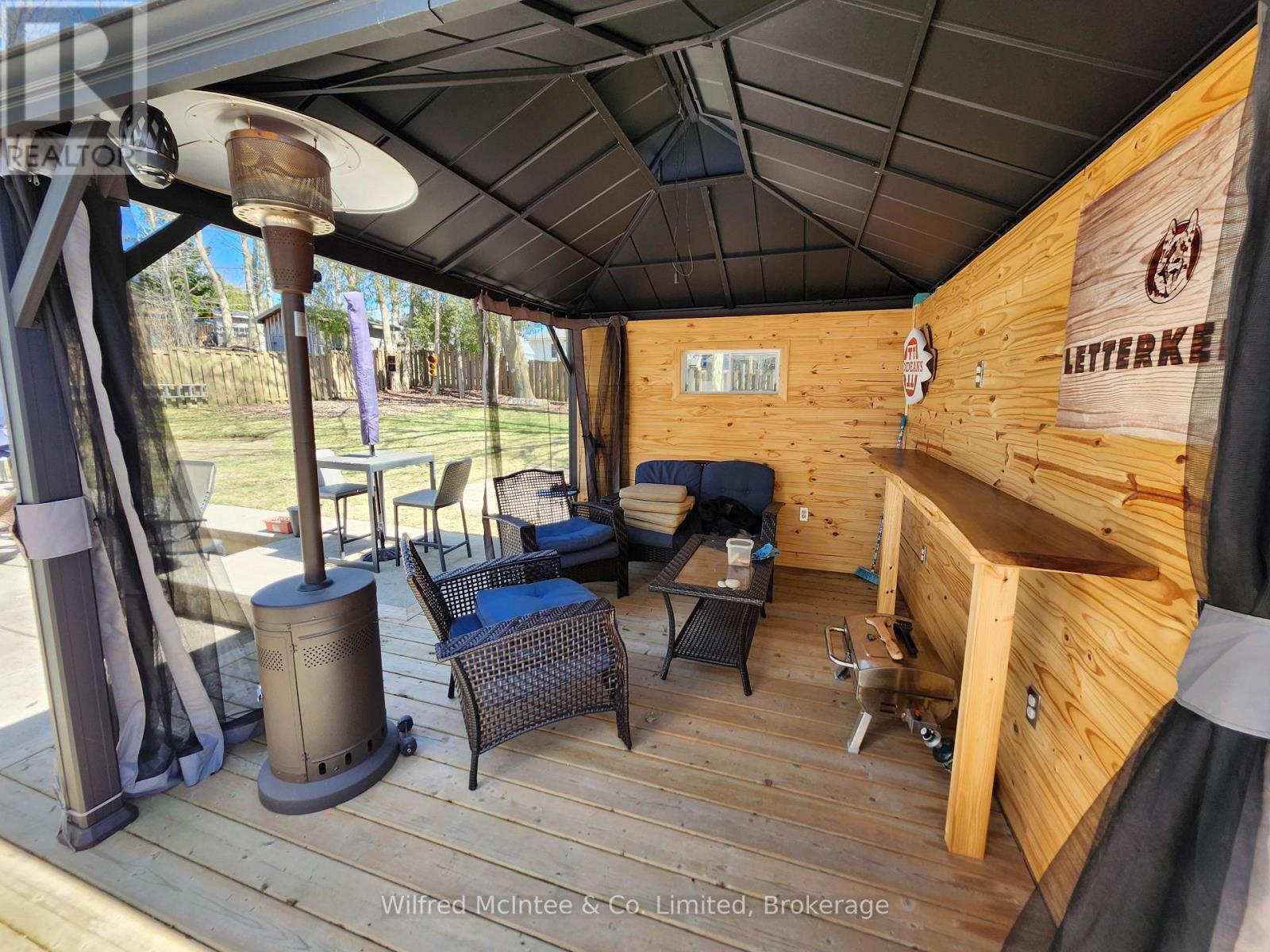 135 Catherine Street, North Huron, Ontario  N0G 2W0 - Photo 27 - X12091653