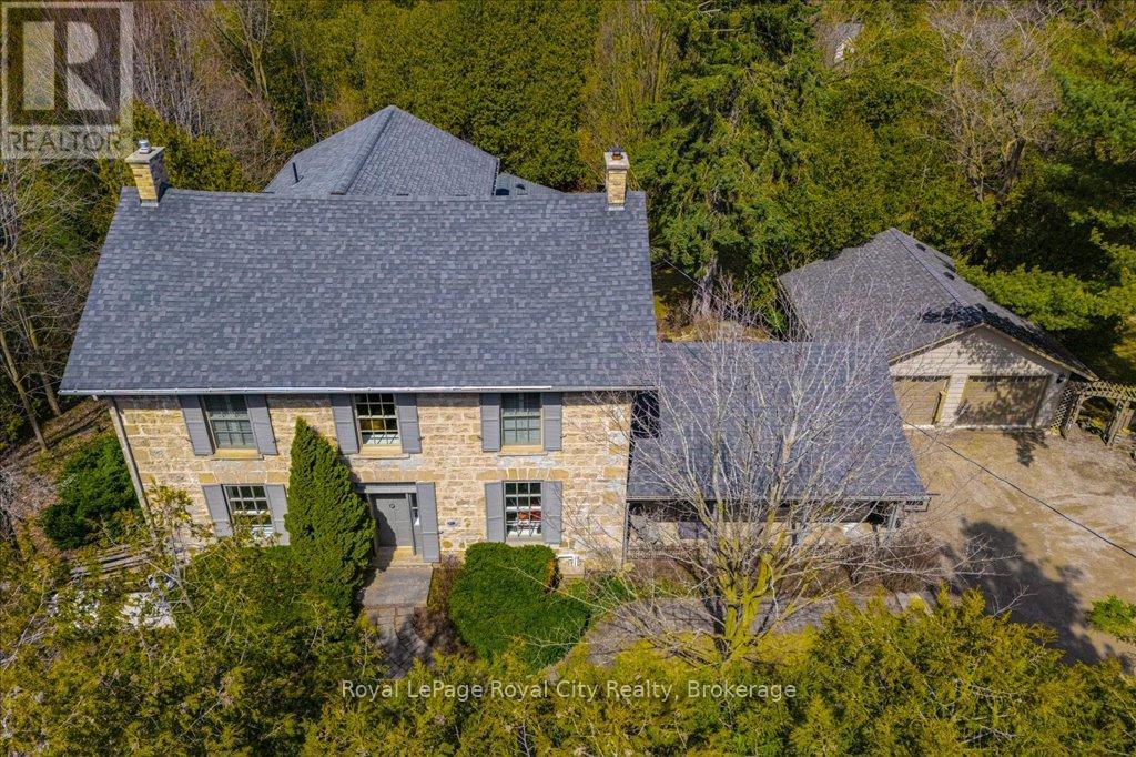 292 South River Road, Centre Wellington, Ontario  N0B 1S0 - Photo 5 - X12091658
