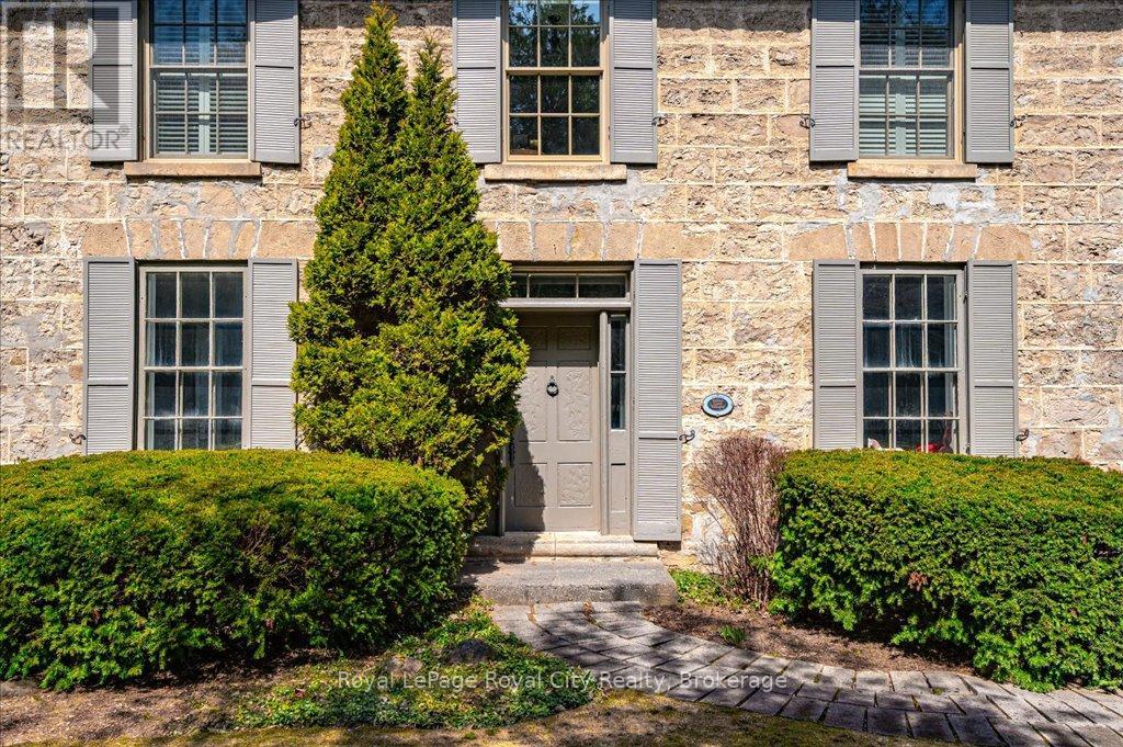 292 South River Road, Centre Wellington, Ontario  N0B 1S0 - Photo 8 - X12091658