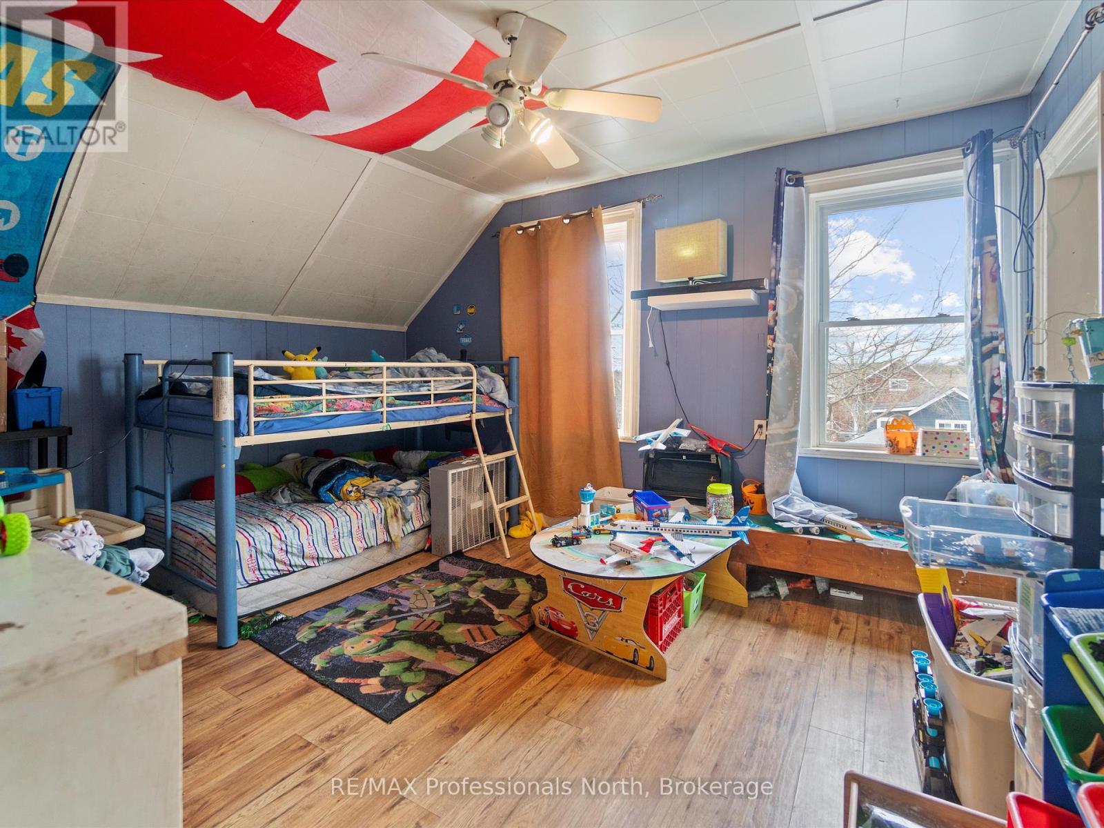 950 Muskoka Road S, Gravenhurst, Ontario  P1P 1K3 - Photo 24 - X12091668