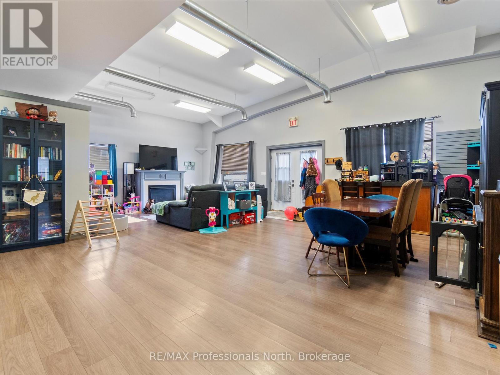 Property at 950 MUSKOKA ROAD S image 4