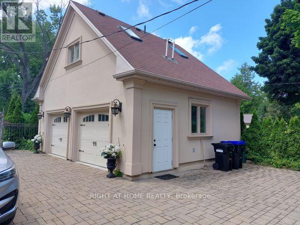 643 Lakelands Avenue, Innisfil, Ontario  L9S 4E5 - Photo 13 - N12091645