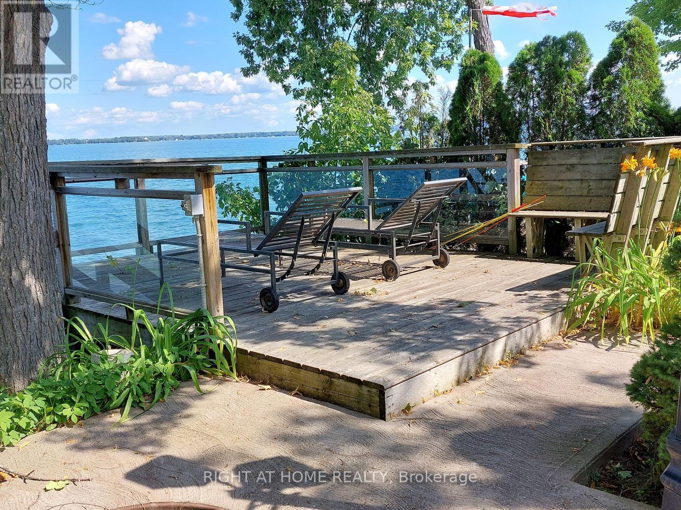 643 Lakelands Avenue, Innisfil, Ontario  L9S 4E5 - Photo 20 - N12091645
