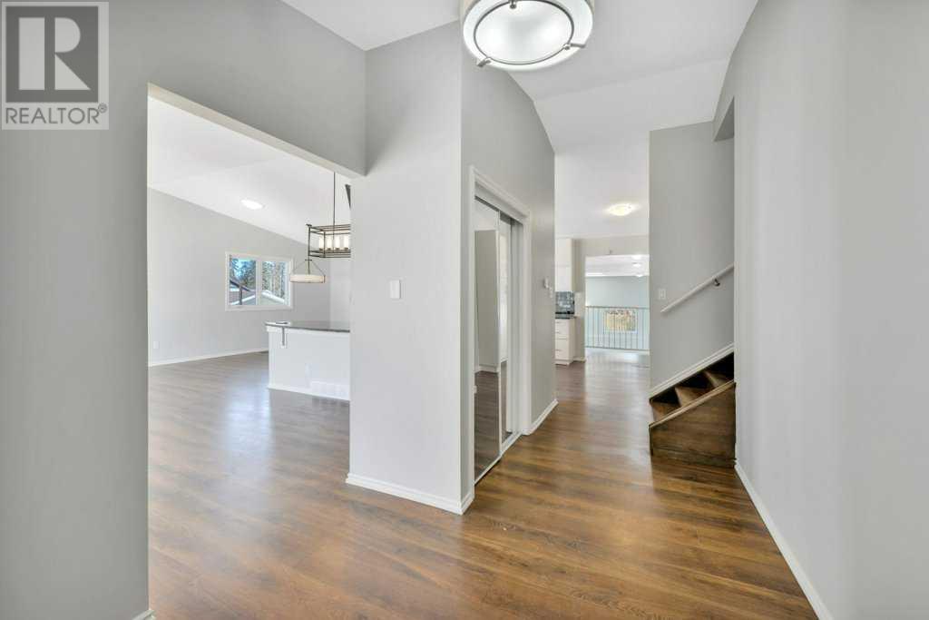 Property at 7 Goodacre Close image 3