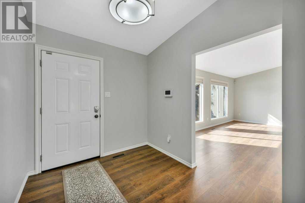 Property at 7 Goodacre Close image 4