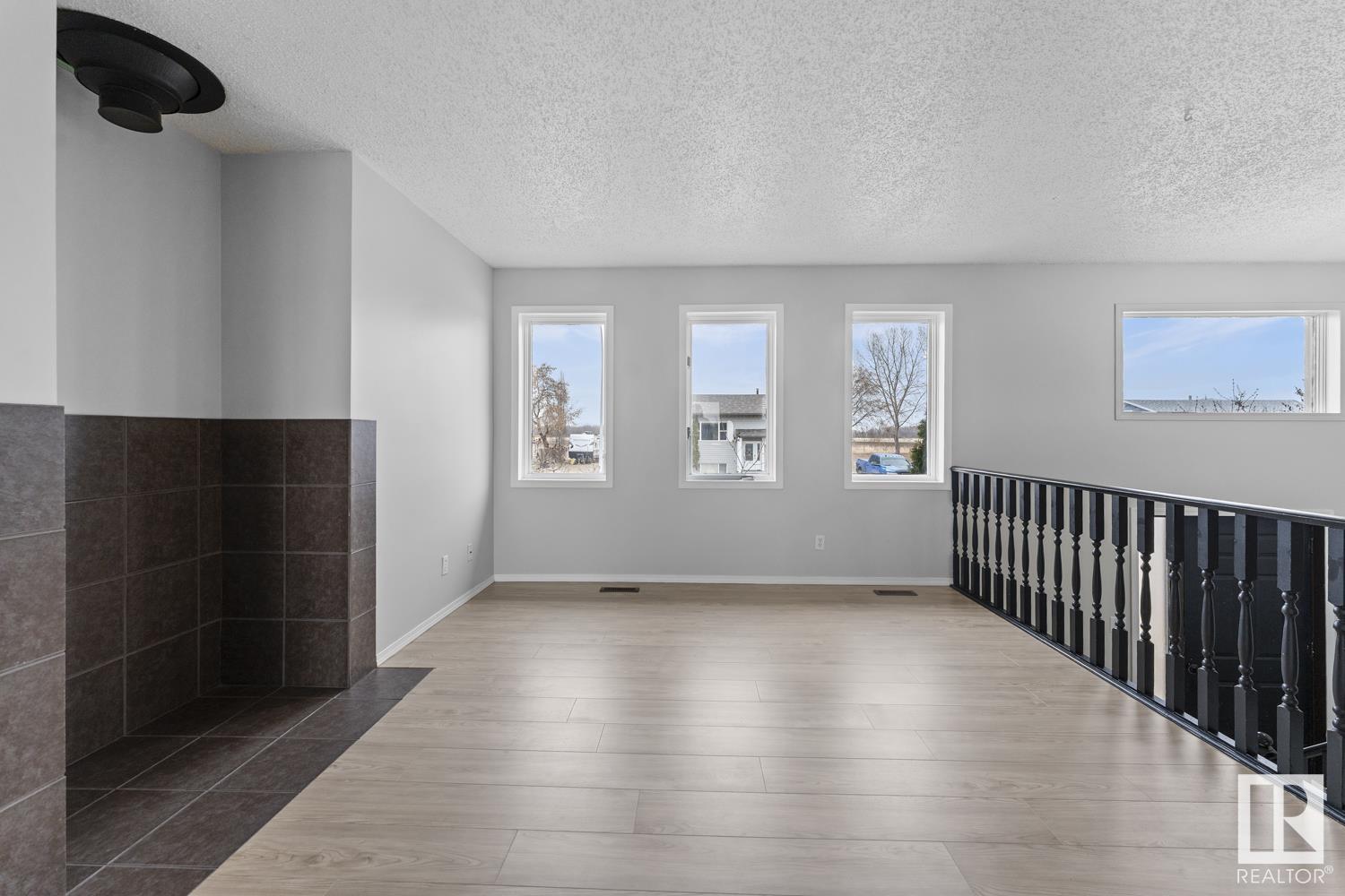 5024 49 St, Fort Kent, Alberta  T0A 1H0 - Photo 4 - E4431753