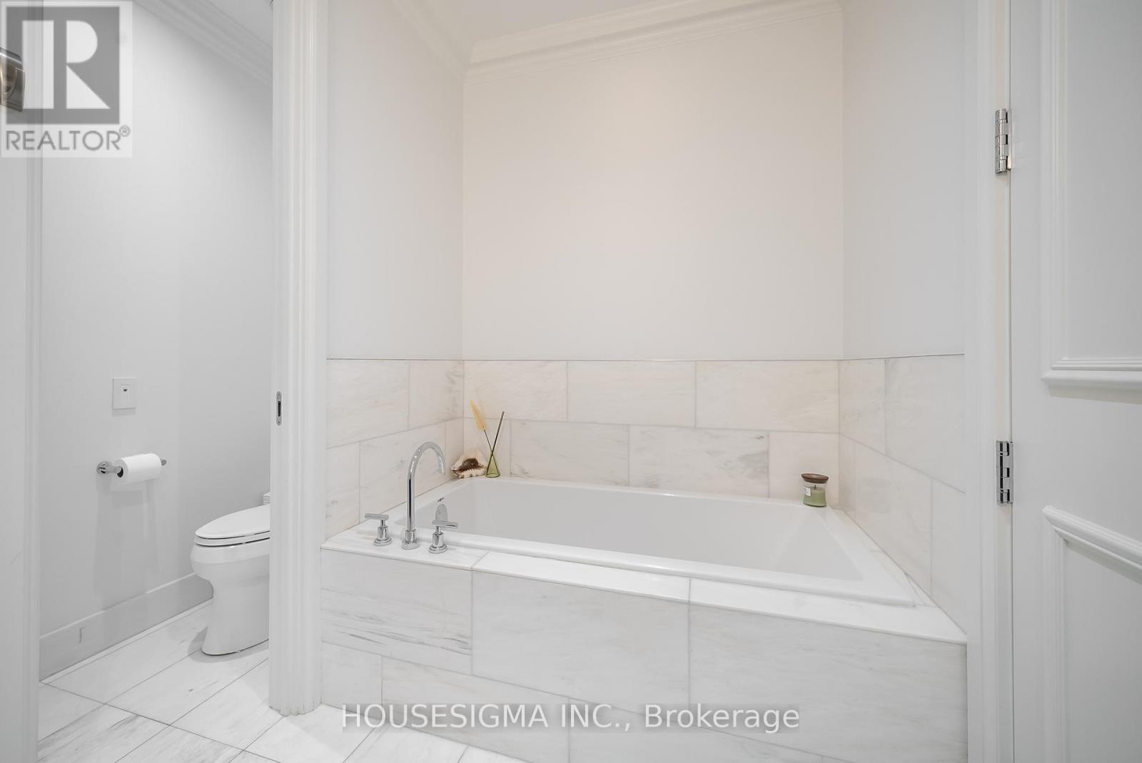 4203 - 311 Bay Street, Toronto, Ontario  M5H 4G5 - Photo 15 - C12091675