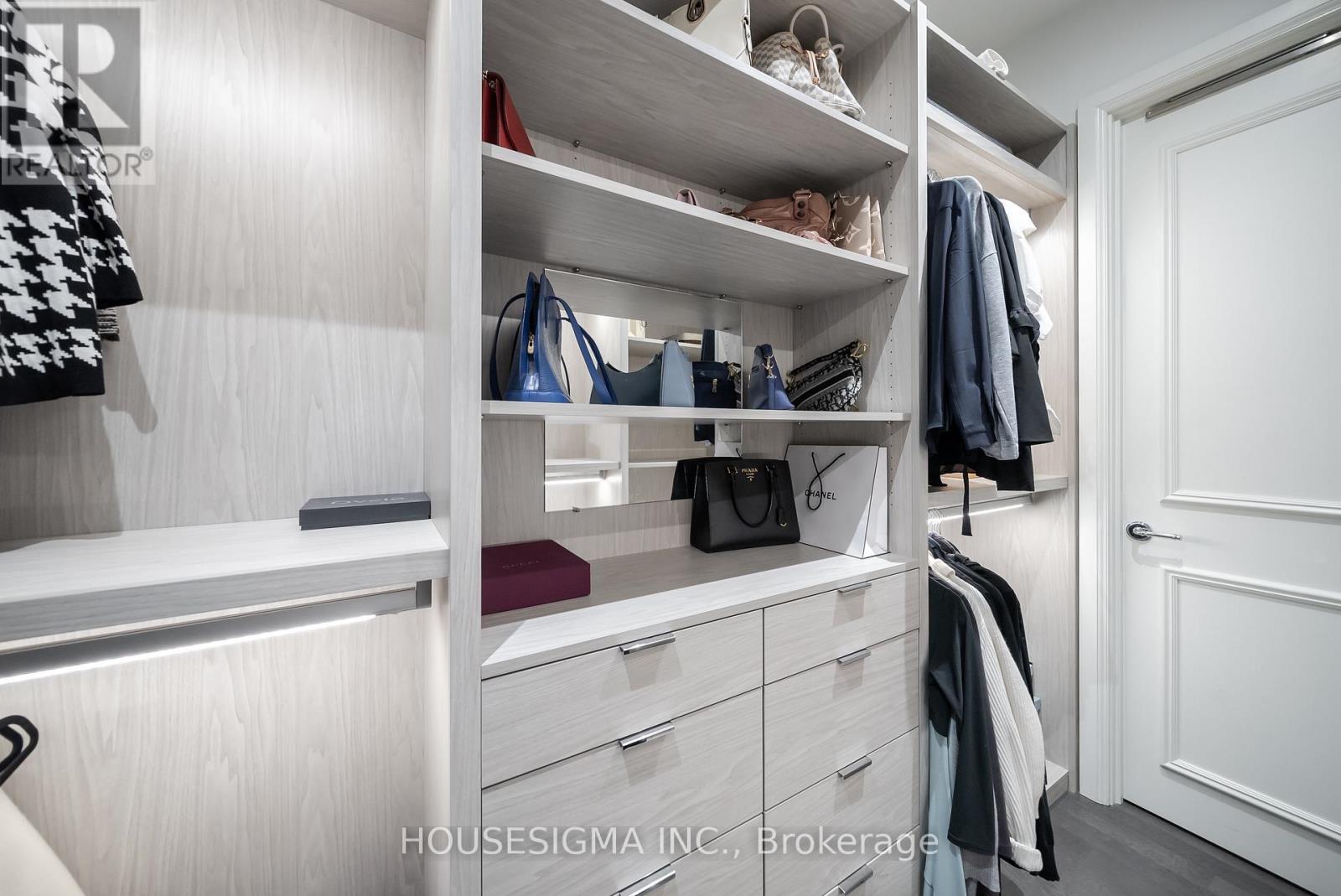 4203 - 311 Bay Street, Toronto, Ontario  M5H 4G5 - Photo 17 - C12091675