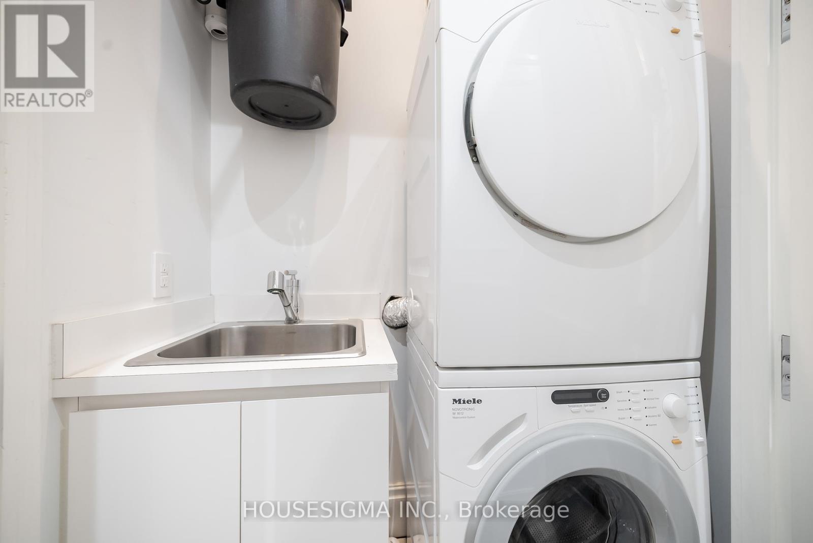 4203 - 311 Bay Street, Toronto, Ontario  M5H 4G5 - Photo 34 - C12091675