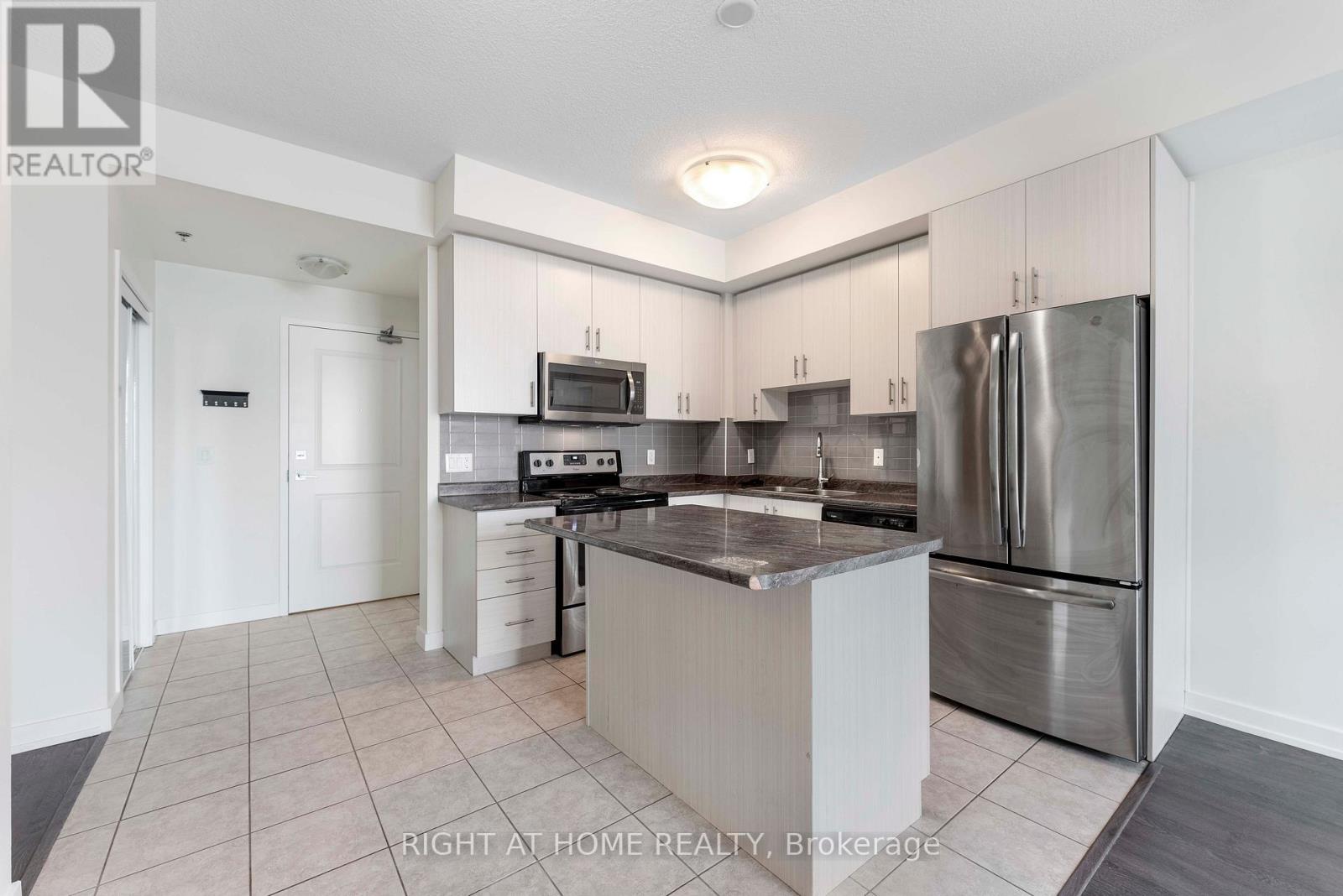 418 - 2486 Old Bronte Road, Oakville, Ontario  L6M 4J2 - Photo 14 - W12091673